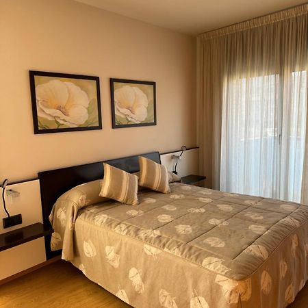 Apartamentos Turisticos Can Rocamora Aren Zewnętrze zdjęcie